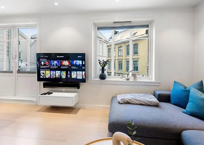 Dinbnb Homes I Historical 1850 House דירה